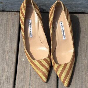 Manolo Blahnik Striped Pointy Toe Heels Size 42